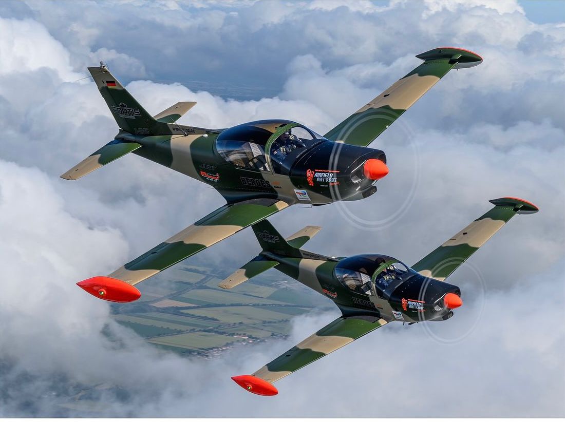 www.sf-260.de