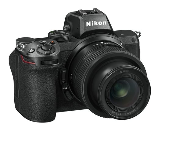 k_Z5_24-50_4-6.3_front34r.jpg