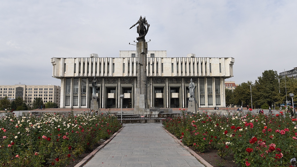 s245_Bishkeck_Philharmonie_1248.jpg