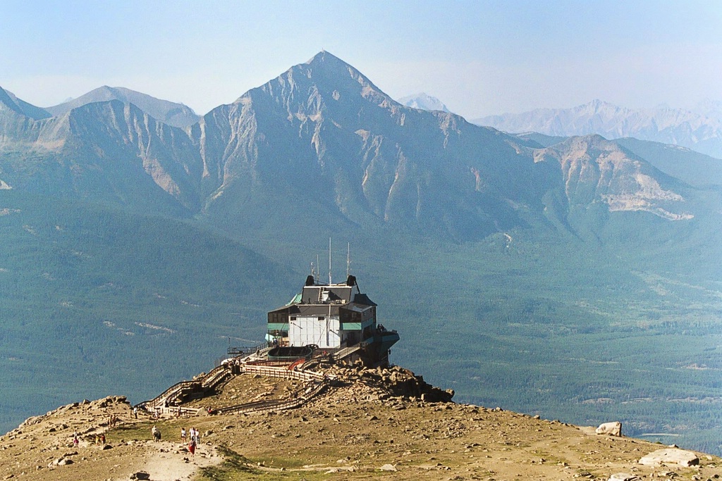 WoWarIch_E02522x.jpg