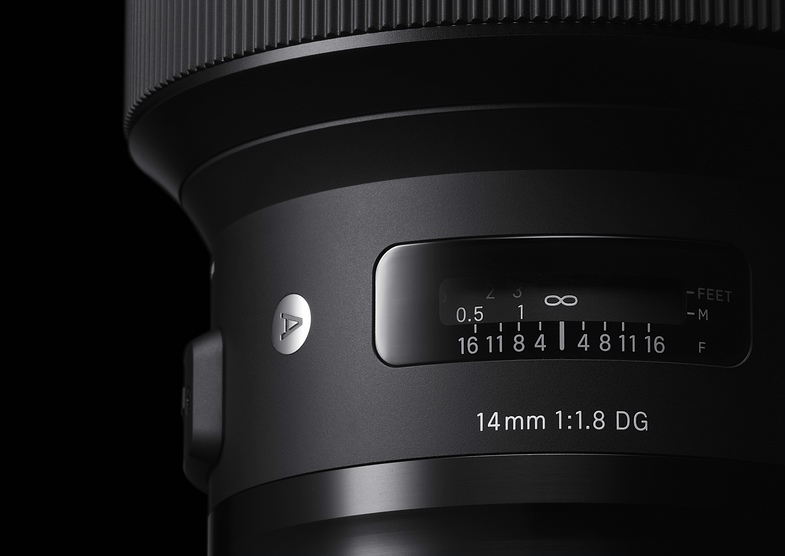 k_Design1_14mm_F18_DG_HSM_Art.jpg