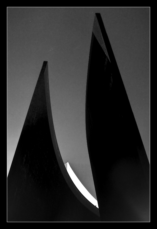Stahlbogen_7832_sw.jpg