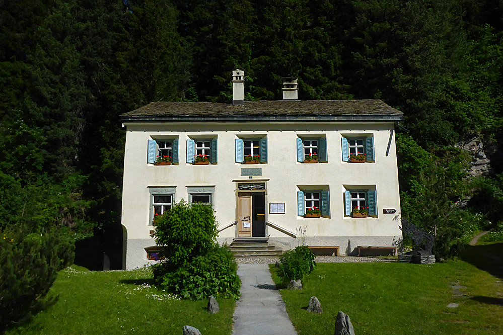 wowarich15.jpg