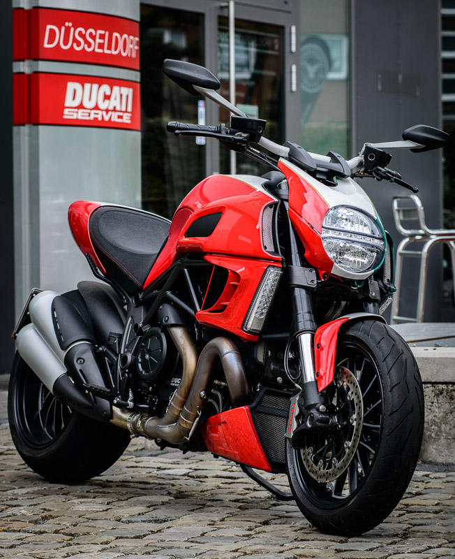 Ducati_6943_800.jpg