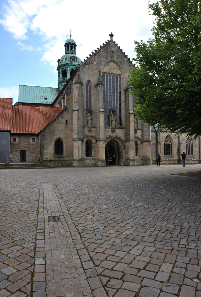 DSE_6609.JPG