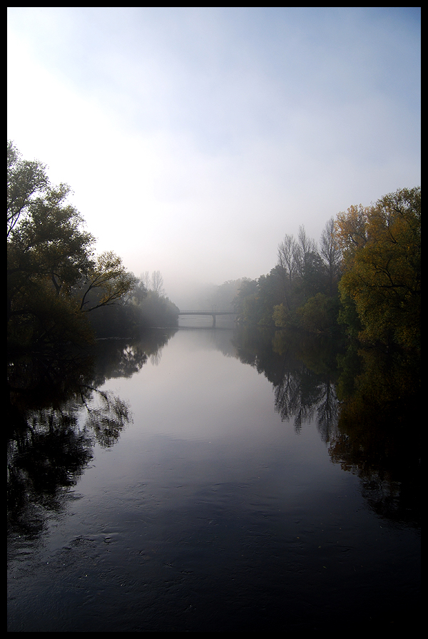 Saale_im_Nebel_by_Odin77.jpg