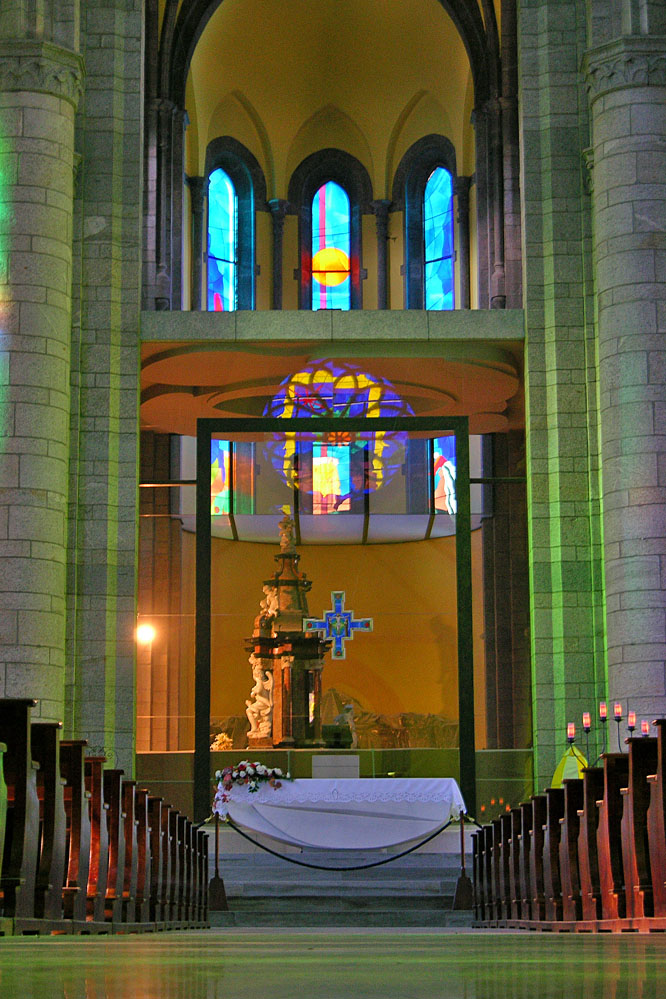 Kirche_2.jpg
