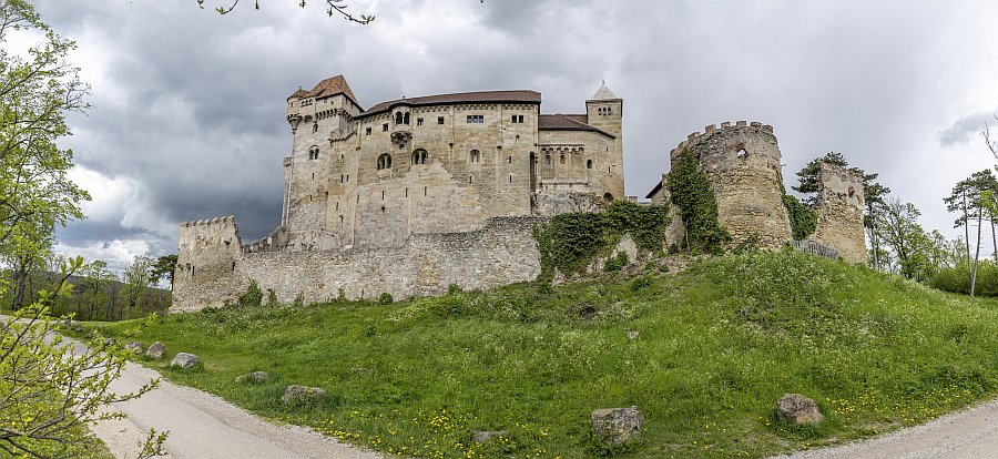 230425_120418-Pano.jpg